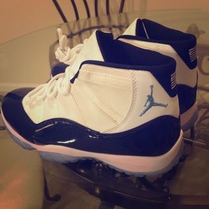 Jordan 11 concord “win like” ‘82
